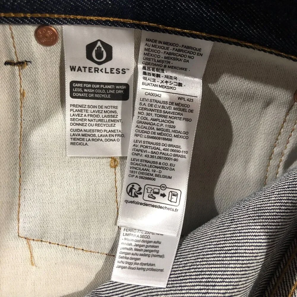 NEW Levi's 501 Original Shrink to Fit Jeans Blue Button‎ Fly Straight Mens 44x32